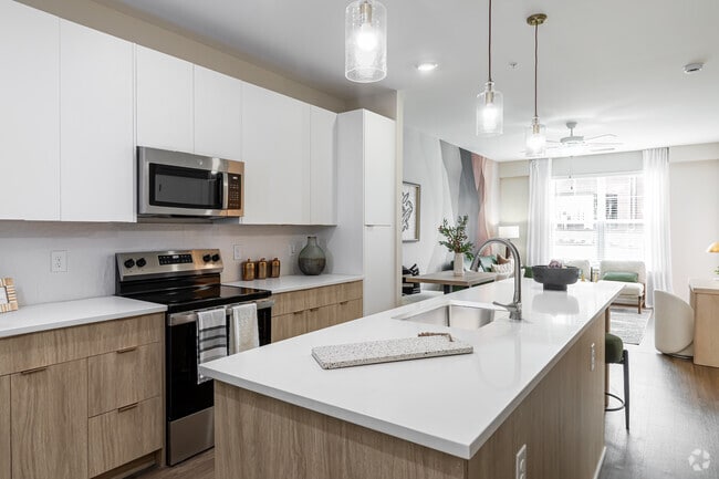 Interior Photo - Kelson Row at Rocky Hill