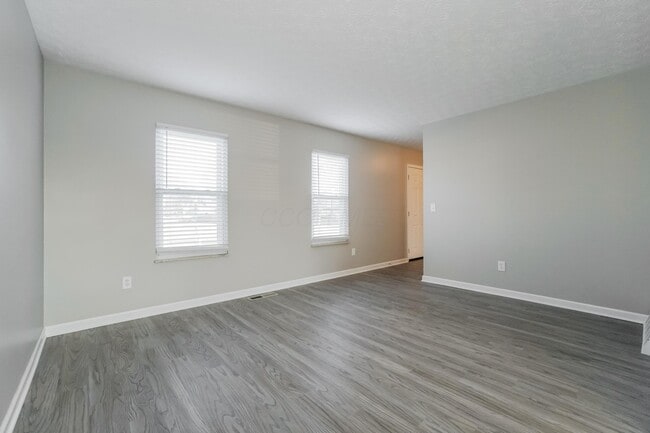 Photo - 7289 Timbercreek Ct