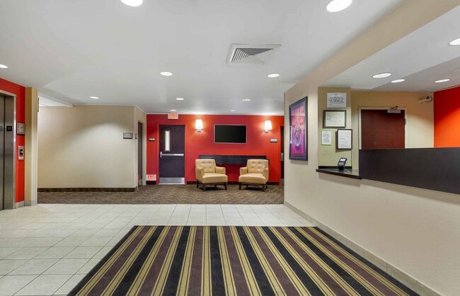 Furnished Studio-Washington, D.C. - Herndon - Dulles