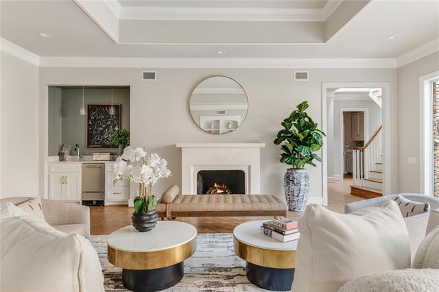 Photo - 29 St Laurent Pl