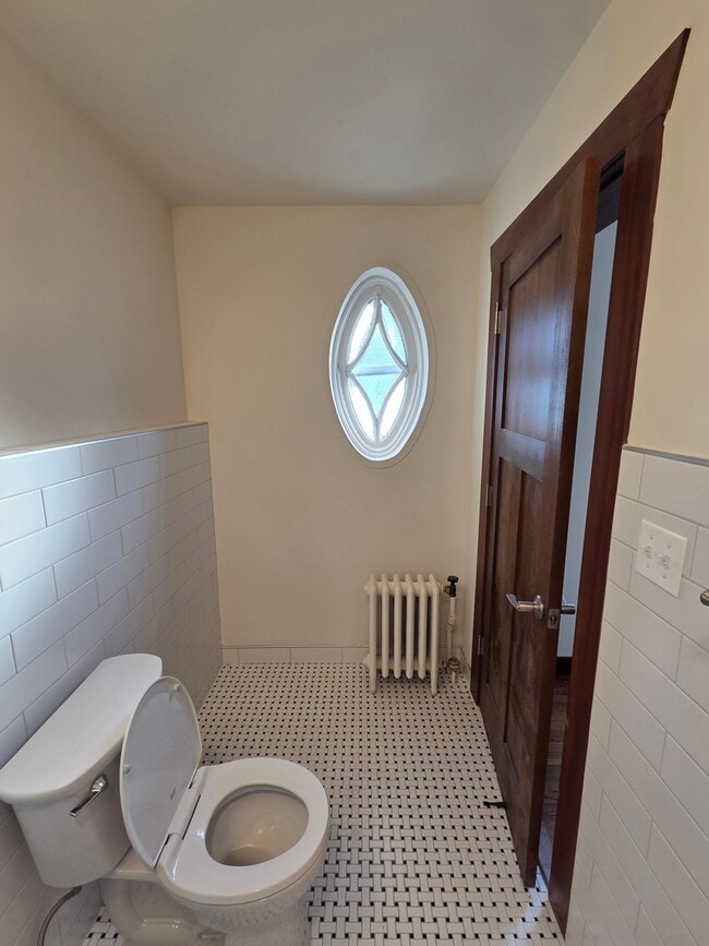 Photo - 328 N Milwaukee Ave