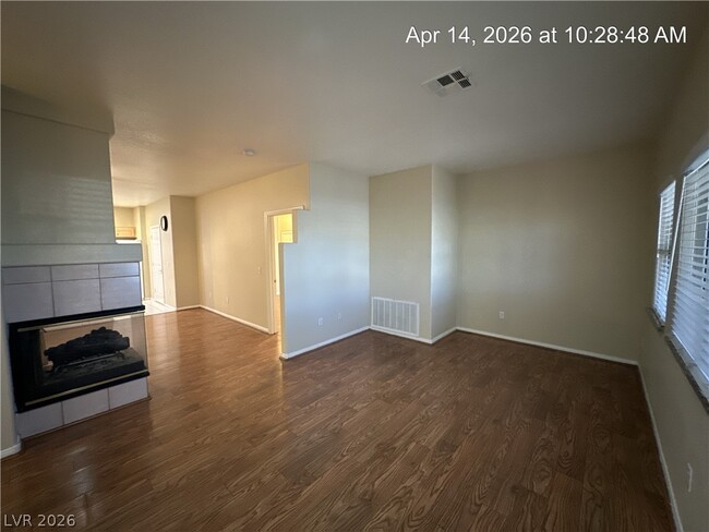 Photo - 7450 S Eastern Ave Unidad 1125