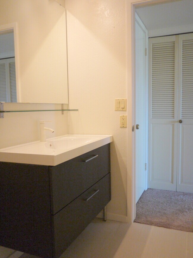 Photo - Great Location! 1 Bedroom 1 Bathroom Condo...