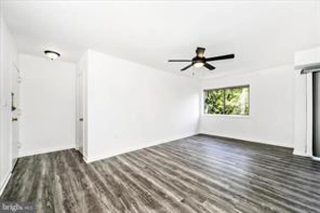 Photo - TOP FLOOR CONDO WITH QUIET VIEW