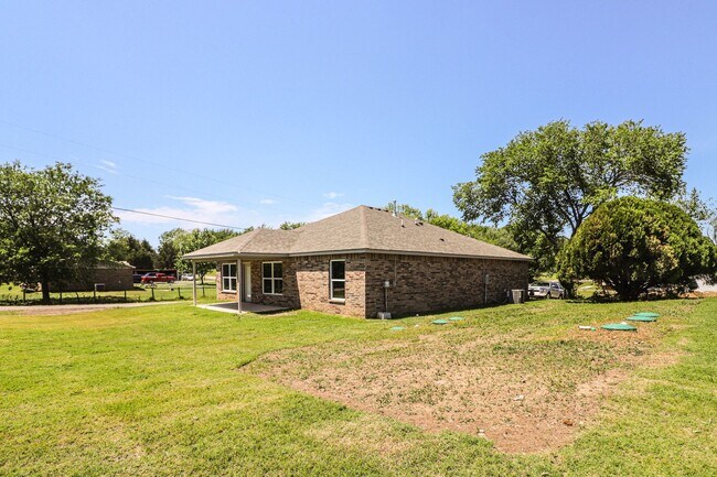 11104 E 138th Pl N
