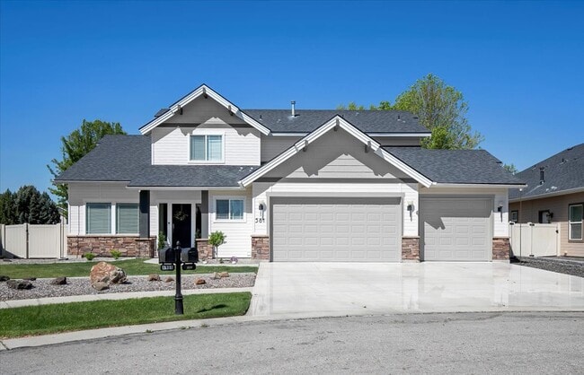 Photo - 581 N Devon Pl