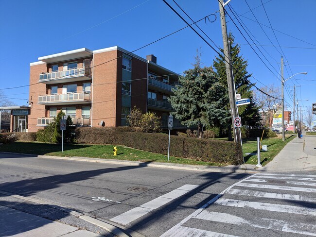 Photo - Beautiful 3 bedroom unit for rent Unité 201