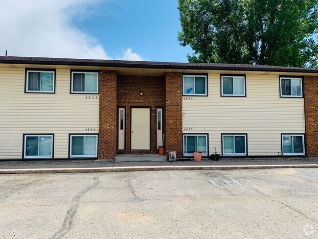 Building Photo - Cozy 2 Bed/1 Bath Apartment in North Lovel...