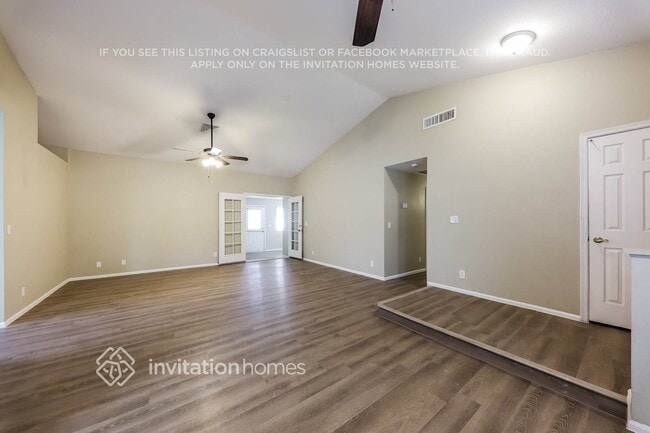 Photo - 222 N Heritage Dr