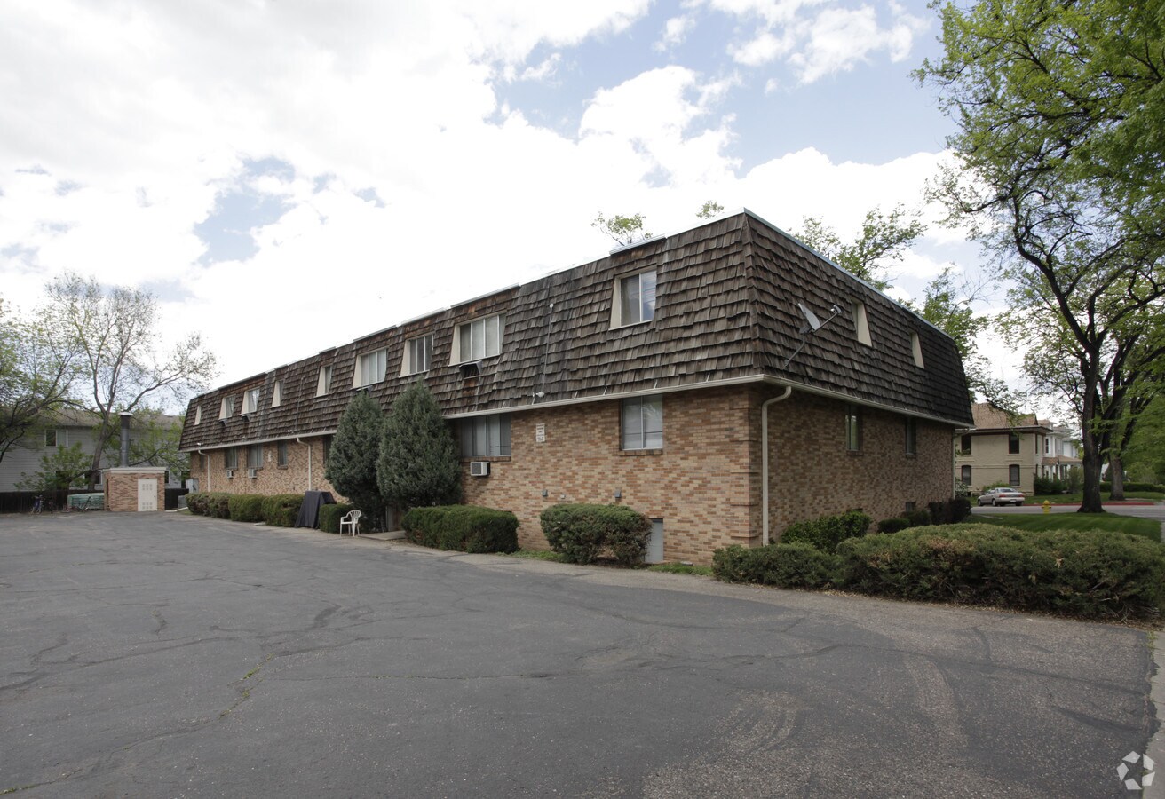 Photo - Westwind Apartments