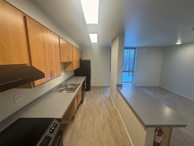 Photo - 2720 Coho Way