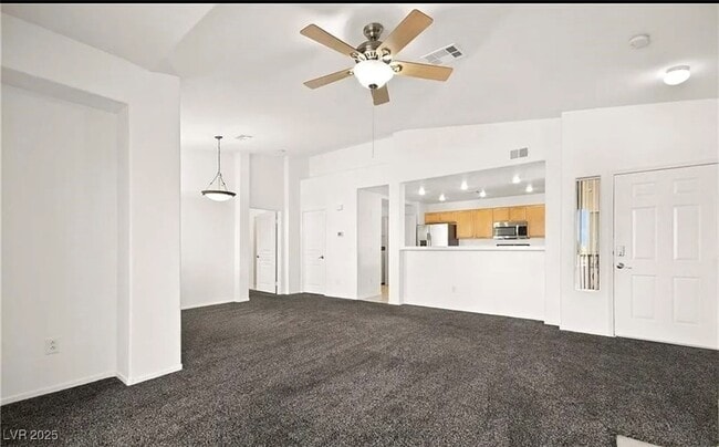Photo - 913 Duckhorn Ct Unit 204