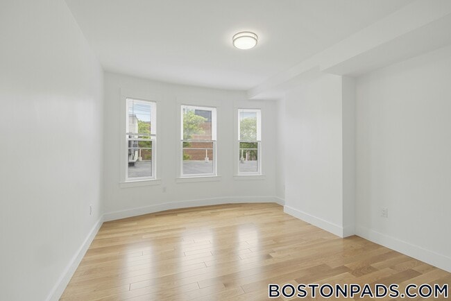 Photo - 406 Columbia St Unit 2