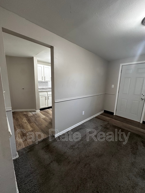 Photo - 1648 Smith Rd