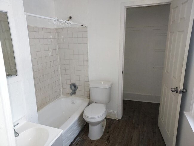 Photo - 86 Santee St Unit B