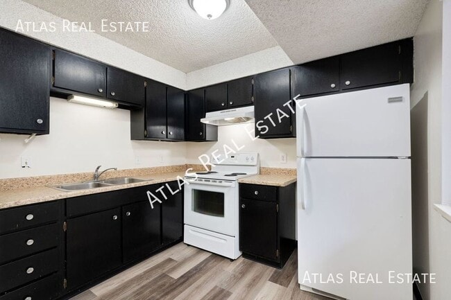 Photo - 1931 11th Ave Apartment Unit 305