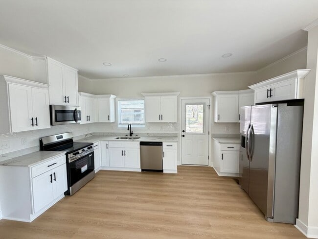 Photo - NEW CONSTRUCTION! AVAILABLE FOR IMMEDIATE MOVE IN!