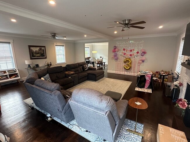 Photo - 53 Old Mystic St