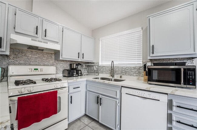 Photo - 6467 W Pawlow Ave