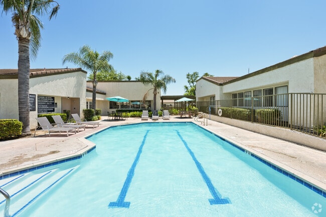 Crest Haven - Swimming Pool