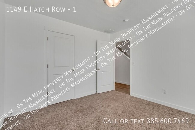 Photo - 1149 E Hatch Row