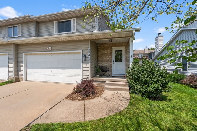 Building Photo - 2241 10th St