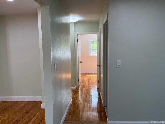 Photo - 37 Williams Ave