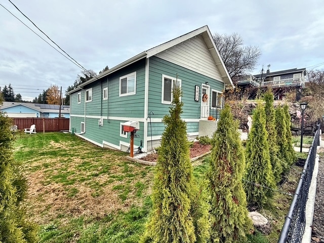 Building Photo - 3632 W G St