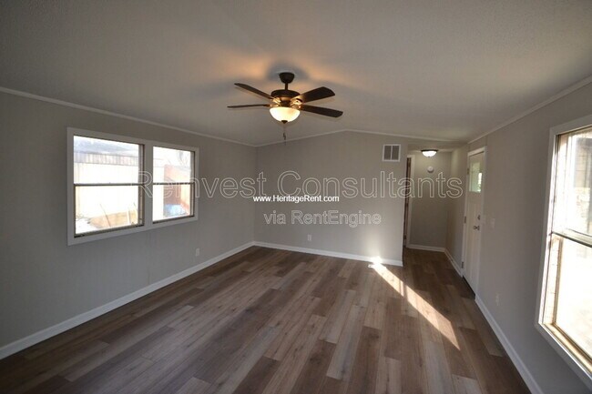 Photo - 11049 Stephens Rd