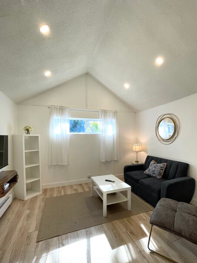 Photo - 116 Franklin Av