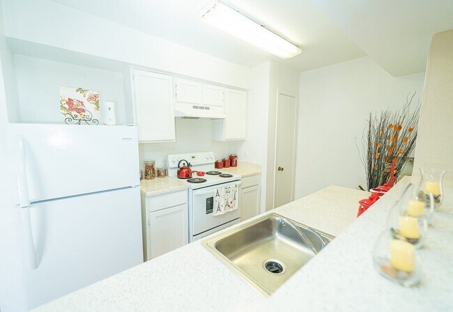 Photo - Retreat on Roslyn