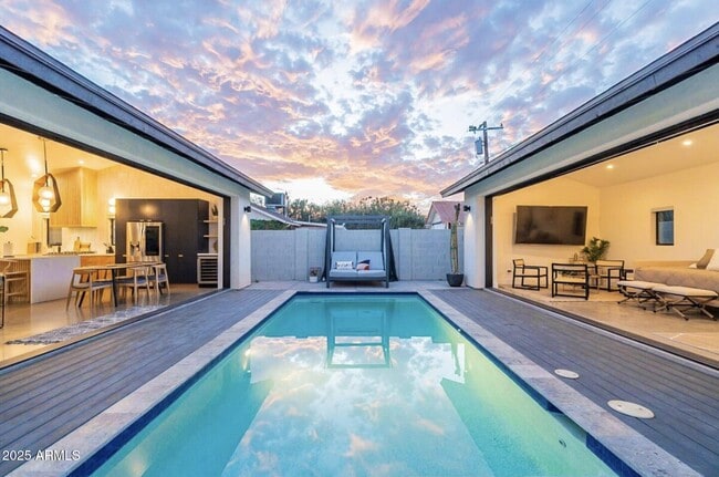 Photo - 68 W Lewis Ave