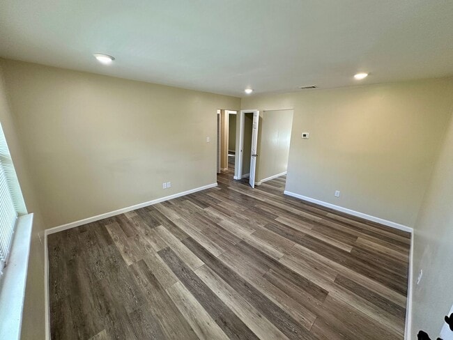 108 Woodhouse Ln Unit C