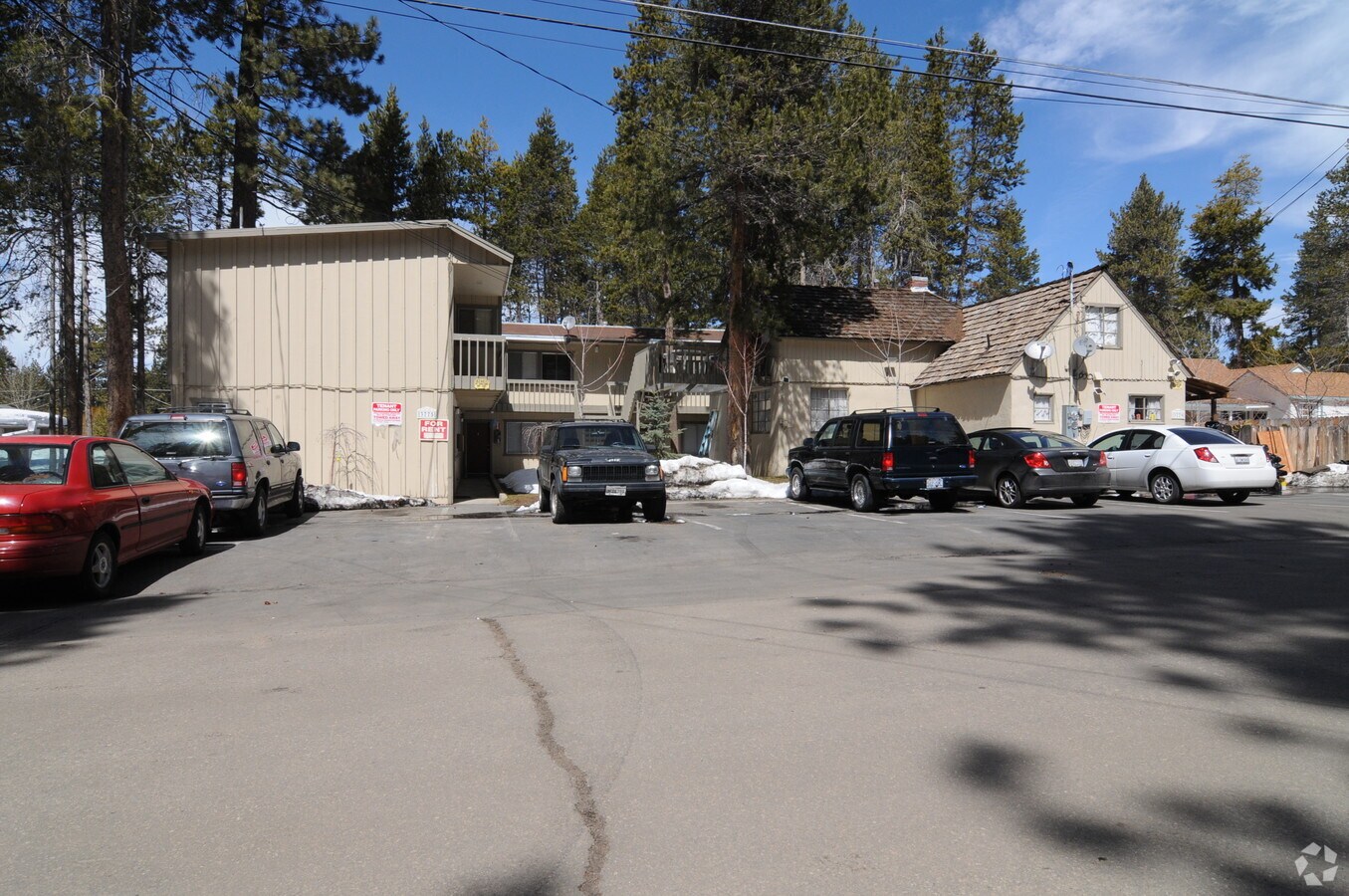 Primary Photo - 3775 Paradise Ave