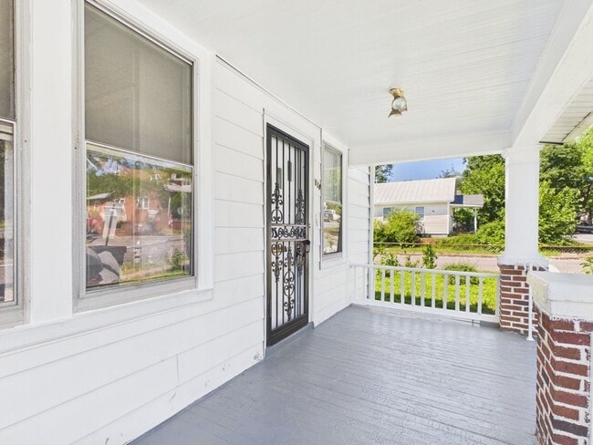 Photo - 1614 N 19th St
