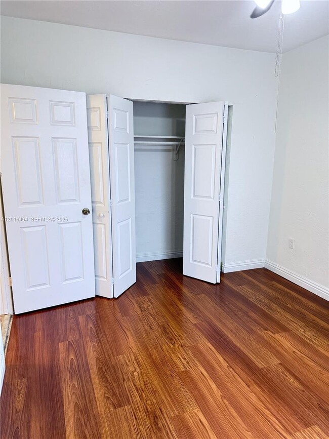 Photo - 1205 Mariposa Ave Unit 301