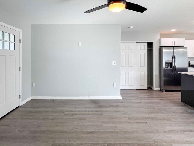 Photo - 6827 San Bruno Dr