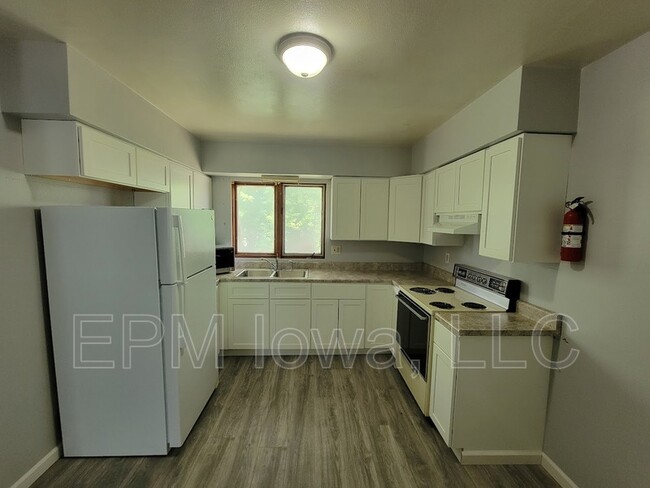 Photo - 228-1/2 Hammond Ave Condo Unit 3