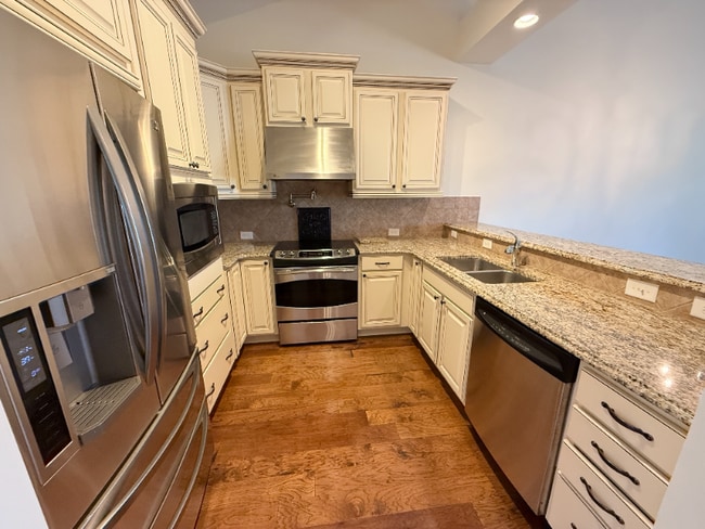 Photo - 1102 Kinloch Dr