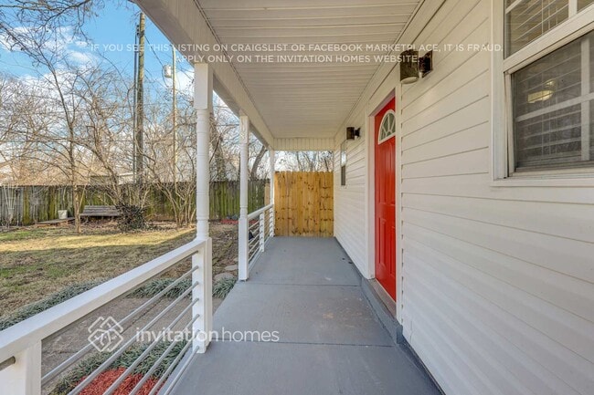 Photo - 108 Solway Ct