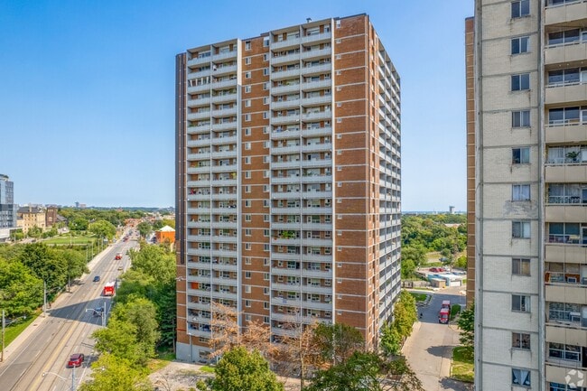 Photo - 230 Oak St Unit 204