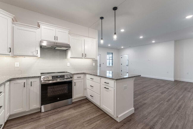 Villas-At-Anthony-Park-55-Plus-Community-South-Springfield-Missouri-Two-Bedroom-A-Unit-101B-Kitchen-Living-Room-View-From-Kitchen