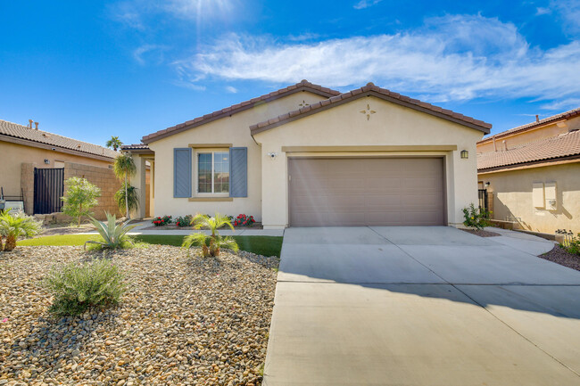 Photo - 84241 Azzura Way House