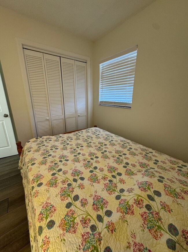Photo - 8440 Old Post Rd Unit 102