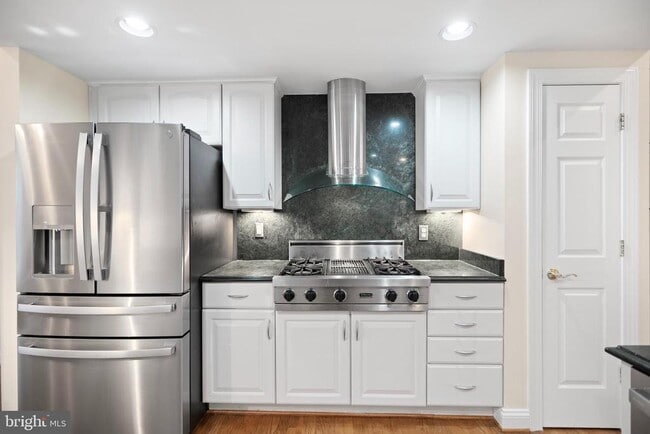 Photo - 508 S Fayette St