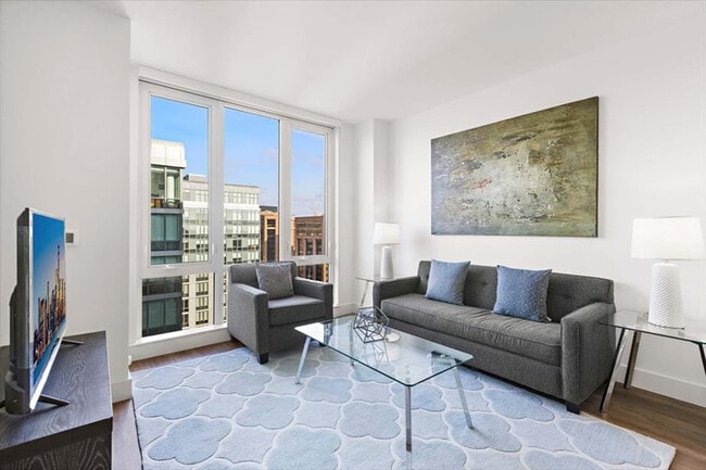 57 Bank St Unit SI ID1039857P