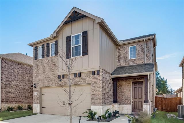 Photo - 714 Creekwater Ln