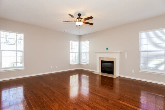 Photo - 6812 Blake Brook Dr