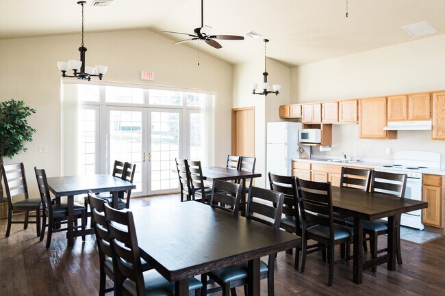 SOUTHLAKE COTTAGES III