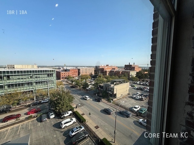 Photo - 202 W 5th St Unidad 611